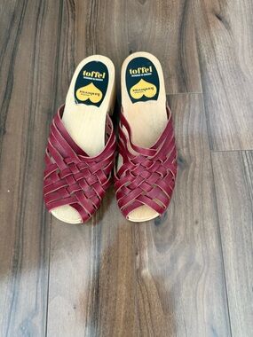 Swedish Hasbeens burgundy braided Woven Leather Clog